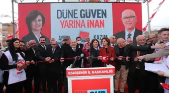 Kazım Kurt ve Ayşe Ünlüce, Emek Mahallesi'nde Seçim İletişim Ofisi Açtı