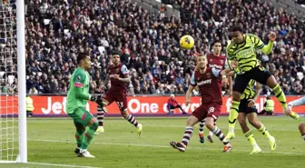 Arsenal, West Ham United'ı 6-0'lık skorla mağlup etti