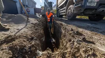 Seferihisar'da İçme Suyu Hatları Yenileniyor