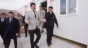 Tunceli'de konteyner kent yapımı sürüyor