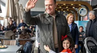 Başkan Seçer, Mersinlilerle AVM'de Buluştu