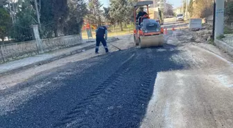 Adıyaman Belediyesi Yol Bakım ve Onarım Çalışmalarını Sürdürüyor