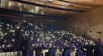 Antakya Medeniyetler Korosu, depremde kaybettikleri üyeleri için Diyarbakır'da konser verdi