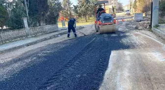 Adıyaman Belediyesi Şehir Genelinde Kaldırım Düzenleme ve Yol Onarım Çalışmalarına Devam Ediyor