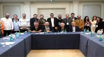 Cumhuriyetin 100. Yılında Tiyatroyu Geleceğe Taşıyan Sorular ve Öneriler