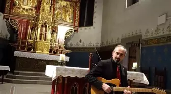 İsviçre'de Aşık Veysel'in türküsü deprem anısına seslendirildi