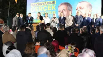 Serdivan Belediye Başkanı Yusuf Alemdar Yazlık Mahallesi'nde miting düzenledi