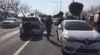 Şanlıurfa'da 5 aracın karıştığı zincirleme kaza: 11 yaralı
