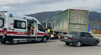 Mudurnu'da Kamyonla Çarpışan Motosiklet Sürücüsü Yaralandı