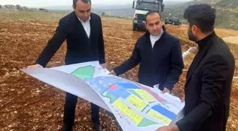 Erdemoğlu Ailesi, depremden etkilenen vatandaşlara bin konutluk proje için çalışmalara başladı