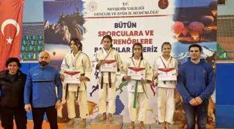 Sivaslı sporcular Nevşehir'de 6 altın madalya kazandı