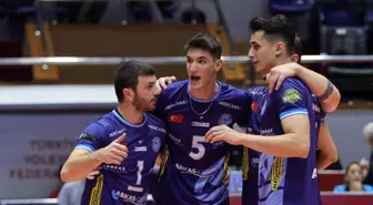Arkas Spor, Kupa Voley çeyrek finalinde Galatasaray'ı mağlup ederek Dörtlü Final'e yükseldi