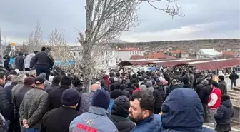 Kayseri'de fabrika işçisi toprağa verildi
