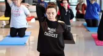 Nilüfer Belediyesi Pancar Deposu'nda Yoga Buluşmaları Başladı