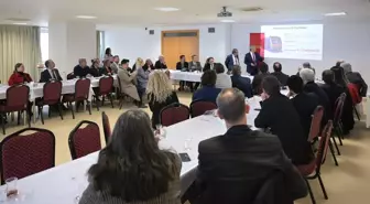 Ankara Büyükşehir Belediye Başkanı Mansur Yavaş, TMMOB üyeleriyle bir araya geldi