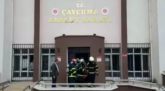 Çaycuma Adliyesi'nde Gerçeğini Aratmayan Yangın Tatbikatı