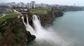 Antalya'da Düden Şelalesi'nin kirliliği azaldı