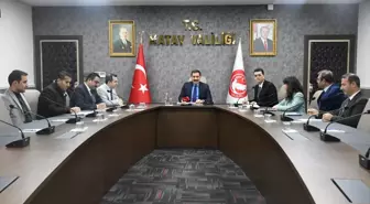 Hatay'ta afetzede kadınlara ayakkabıcılık kursu imzalandı