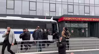 AK Parti Küçükçekmece Belediye Başkan Adayı Aziz Yeniay'a silahlı saldırıya ilişkin 22 şüpheli adliyeye sevk edildi