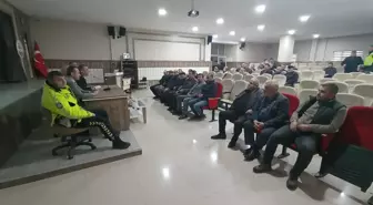 Terme ilçesinde okul servisi sürücülerine seminer düzenlendi