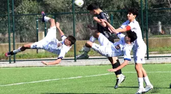 Yunusemre Belediyespor U16 Futbol İl Birincisi Oldu
