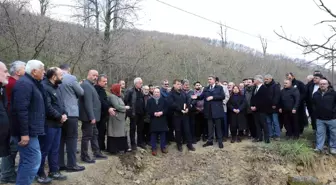 Düzce Valisi Selçuk Aslan, heyelan bölgelerinde incelemelerde bulundu