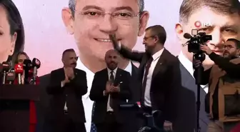 CHP Genel Başkanı Özel, halk buluşmasında İzmirlilere seslendi