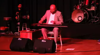 Aytaç Doğan, Çerkezköy'de konser verdi