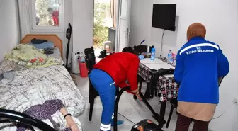 Fethiye Belediyesi, ihtiyaç sahiplerine evde bakım hizmetlerine devam ediyor