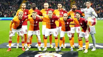 Galatasaray Teknik Direktörü Okan Buruk, Sparta Prag maçında da aynı 11'i tercih etti