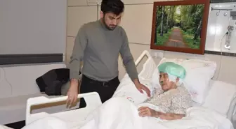 112 yaşındaki Gülhanım Nas beyin kanaması geçirdi, ameliyatla sağlığına kavuştu