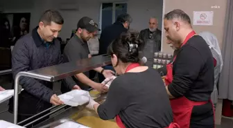 Kuşadası Belediye Başkanı Ömer Günel, Alevi Hemşehrileriyle Bir Araya Geldi
