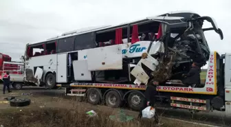 Yozgat'ta Otobüs Kazası: 1 Ölü, 18 Yaralı