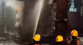 Hatay'da demir çelik fabrikasında yangın çıktı