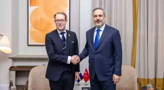 Dışişleri Bakanı Fidan, IKBY Başkanı Barzani ile görüştü