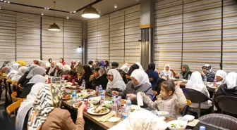 Diyarbakır Büyükşehir Belediyesi, Bilge Anneler Projesi kapsamında vatandaşları yemekte buluşturdu