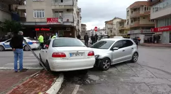 Antalya Manavgat'ta Trafik Kazası: 1 Yaralı