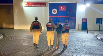 Aksaray'da 12 aranan şahıs jandarma ekiplerince yakalandı