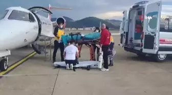 Soba yakarken kendini yakan işçi ambulans uçakla sevk edildi