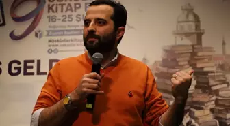 Üsküdar Kitap Fuarı İlk Gününde Kültür Sanat Etkinliklerine Ev Sahipliği Yaptı
