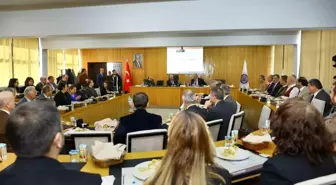 Atatürk Üniversitesi Senato ve Yönetim Kurulu, 62 yıllık geçmişe sahip salonda toplandı