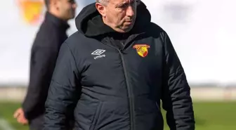 Göztepe, Stanimir Stoilov yönetiminde iç sahada puan kaybı yaşadı