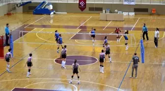 DPÜ Kadın Voleybol Takımı Bölgesel Lig'de ikinci oldu