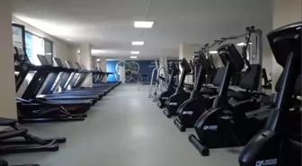 Kağıthane Belediyesi Çeliktepe Mahallesi'nde yeni bir spor salonu açtı