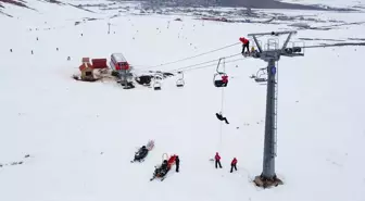 Van'ın Abalı Kayak Merkezi'nde JAK Timi Güvenliği Sağlıyor