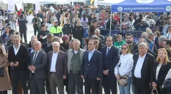 Muğla Valisi İdris Akbıyık, Datça'da Badem Çiçeği Festivali'ne katıldı