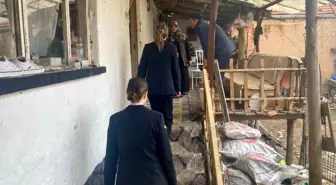 Kütahya'da şehit olan askerin ailesine taziye ziyareti