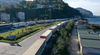 Sarp Sınır Kapısı'nda Tır Parkı İçin Çalışma Başlatılacak