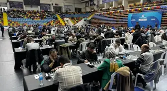 Selçuklu Belediyesi Satranç Turnuvası'nda 400 sporcu ter döküyor