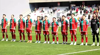 Karşıyaka, Batman Petrolspor'a 5-1 mağlup oldu